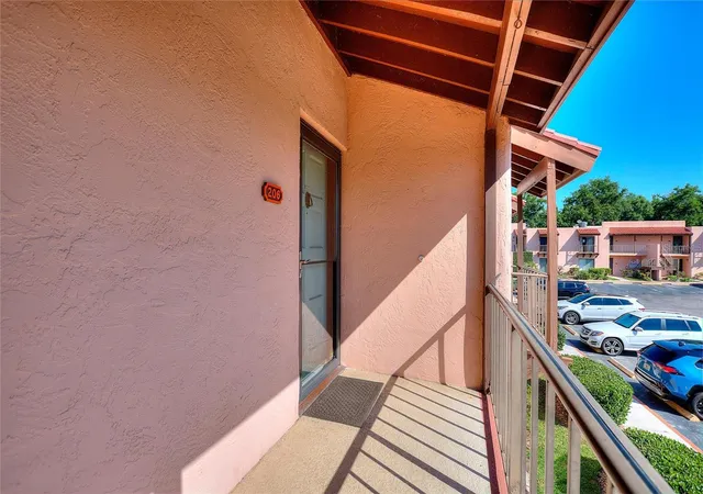 2nd image of 206 La Casa #206, Lake Wales, FL 33898 | MLS# G5112750