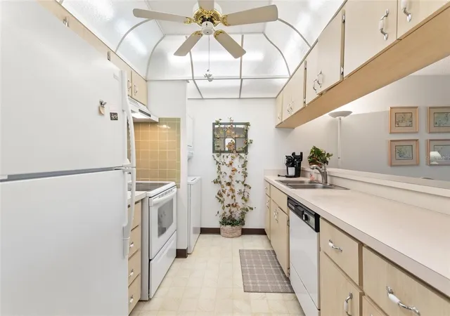 5th image of 206 La Casa, LAKE WALES, FL 33898