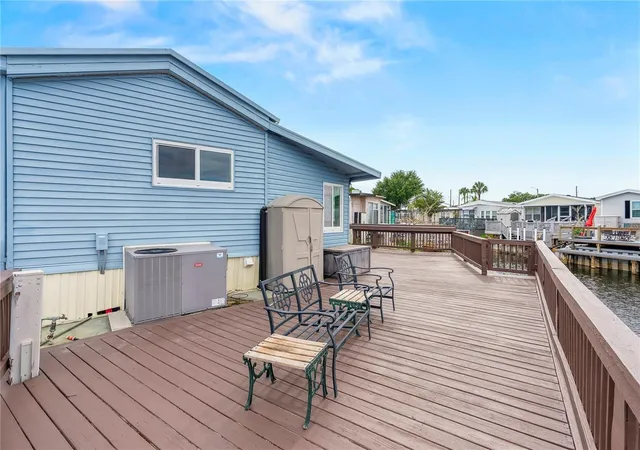 Homes for sale in Clermont, FL | 9000 Us Hwy 192 #211, Clermont, FL 34714 | MLS# S5150416