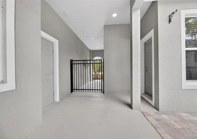 Photo 4 of Single family home for sale at 6411 Blue Sail Ln, Apollo Beach, FL 33572 | MLS# TB8511249 | Listing updated on 2026-08-30