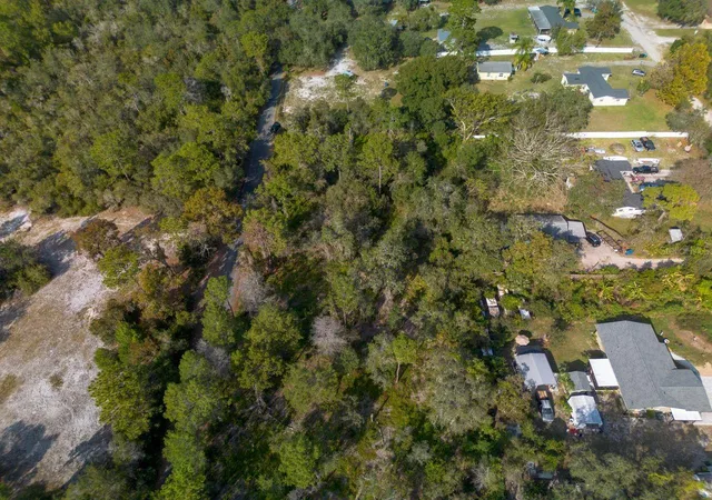 Homes for sale in Osteen, FL | 615 Lake Butler Ave, Osteen, FL 32764 | MLS# V4949226