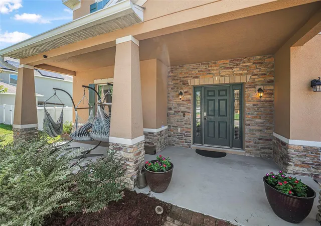 Photo 3 of Single family home for sale at 120 Los Arbor Dr, Deland, FL 32724 | MLS# V4949227 | Listing updated on 2026-07-29