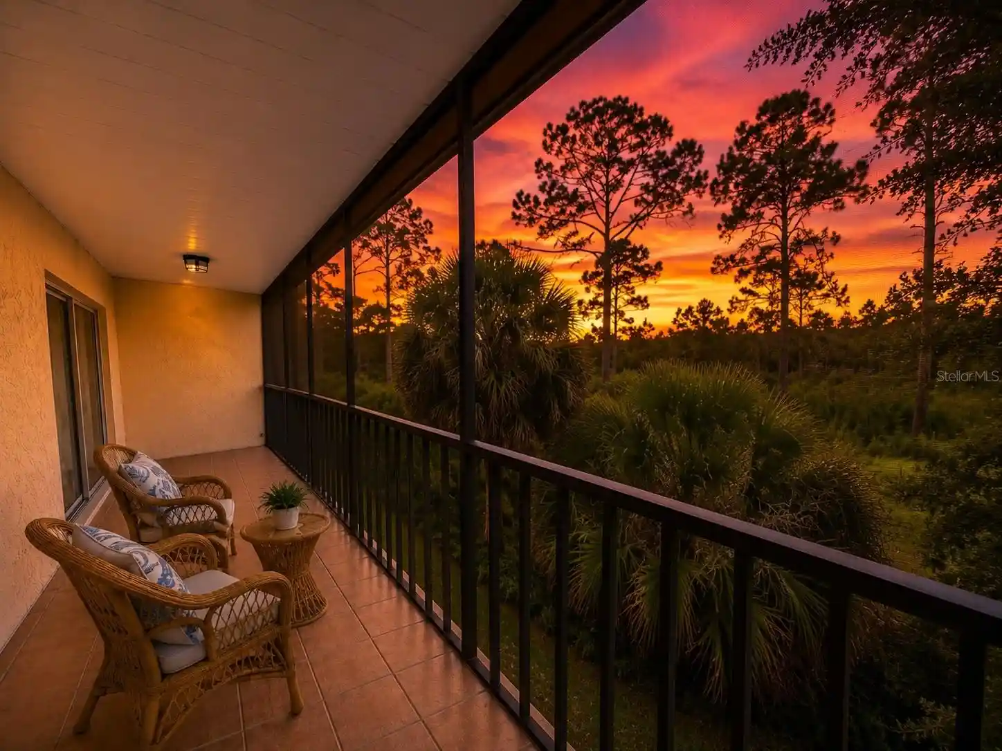 Listing Photo 2 - Condo for sale in 211 Rubens Dr located at 211 Rubens Dr, Sarasota, FL 34275 - Unit 211 Rubens Dr