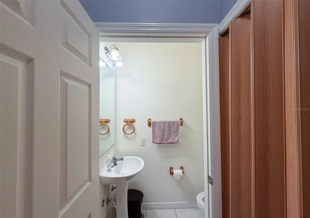 Photo 4 of Condo for sale at 7669 Plantation Cir #7669, Bradenton, FL 34201 | MLS# A4694542 | Listing updated on 2026-07-14