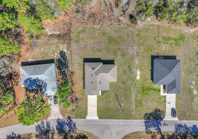 Photo 3 of Single family home for sale at 15062 SW 63rd Court Rd, Ocala, FL 34473 | MLS# O6410020 | Listing updated on 2026-08-10
