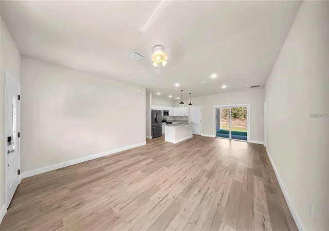 Photo 4 of Single family home for sale at 15062 SW 63rd Court Rd, Ocala, FL 34473 | MLS# O6410020 | Listing updated on 2026-08-10