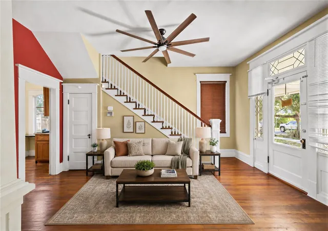 Photo 3 of Single family home for sale at 5202 N Seminole Ave, Tampa, FL 33603 | MLS# TB8511273 | Listing updated on 2026-07-28