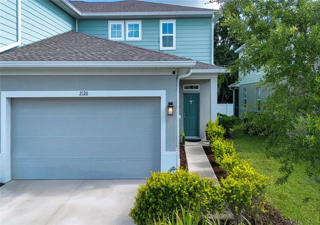 Photo 2 of Townhouse for sale at 2120 Laceflower Dr, Brandon, FL 33510 | MLS# A4694544 | Listing updated on 2026-06-30