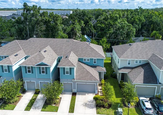 Photo 4 of Townhouse for sale at 2120 Laceflower Dr, Brandon, FL 33510 | MLS# A4694544 | Listing updated on 2026-06-30