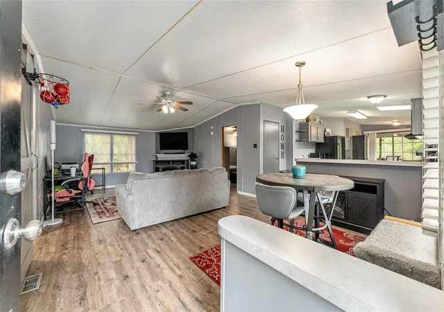 Homes for sale in Gainesville, FL | 1504 Nw 156Th Ave, Gainesville, FL 32609 | MLS# GC540536