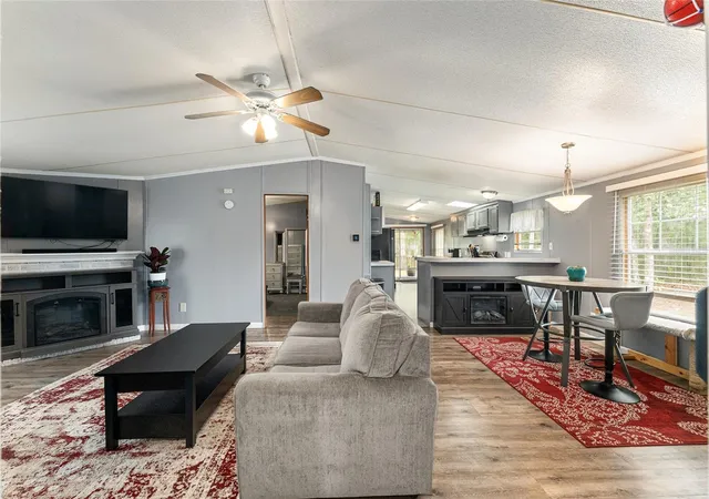 Homes for sale in Gainesville, FL | 1504 Nw 156Th Ave, Gainesville, FL 32609 | MLS# GC540536