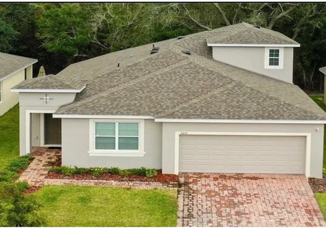 Photo 1 of Single family home for sale at 3215 Stratton Cir, Kissimmee, FL 34744 | MLS# S5150428 | Listing updated on 2026-10-15