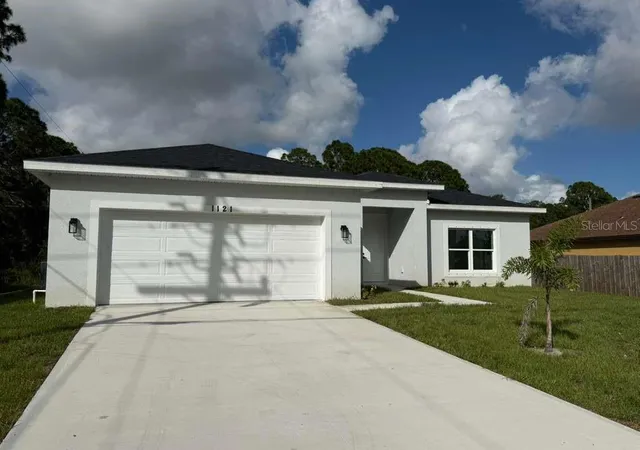 Photo 2 of Single family home for sale at 1121 Cogan Dr Se, Palm Bay, FL 32909 | MLS# S5150430 | Listing updated on 2026-05-23