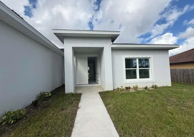 Photo 3 of Single family home for sale at 1121 Cogan Dr Se, Palm Bay, FL 32909 | MLS# S5150430 | Listing updated on 2026-05-23