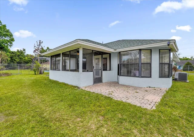 Homes for sale in Kissimmee, FL | 615 Mckinley Ct, Kissimmee, FL 34758 | MLS# S5150434