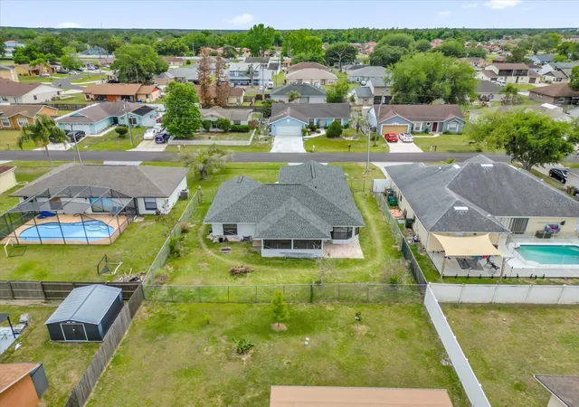 Homes for sale in Kissimmee, FL | 615 Mckinley Ct, Kissimmee, FL 34758 | MLS# S5150434