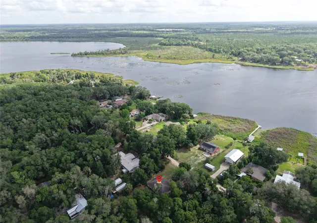 Homes for sale in Hawthorne, FL | 173 Little Orange Lake Dr, Hawthorne, FL 32640 | MLS# GC540538