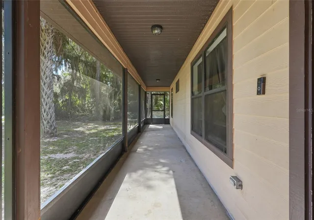 Photo 2 of Single family home for sale at 173 Little Orange Lake Dr, Hawthorne, FL 32640 | MLS# GC540538 | Listing updated on 2026-10-23