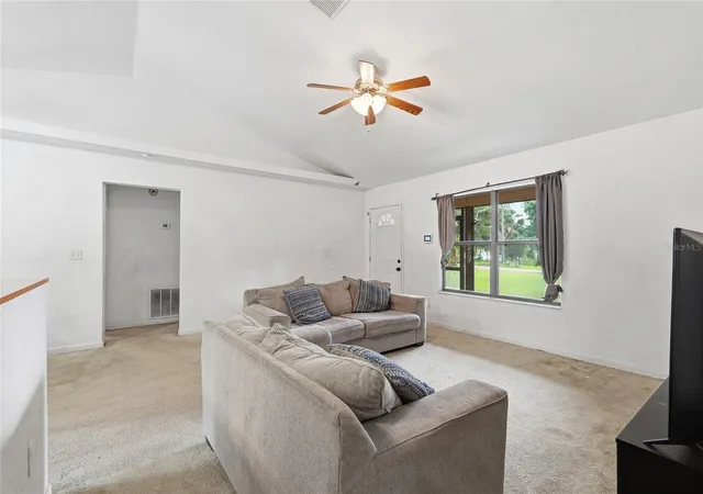 Photo 4 of Single family home for sale at 173 Little Orange Lake Dr, Hawthorne, FL 32640 | MLS# GC540538 | Listing updated on 2026-09-23