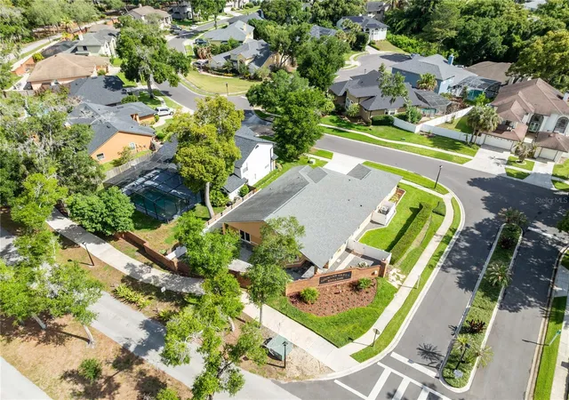 Photo 3 of Single family home for sale at 683 Oak Holw Way, Altamonte Springs, FL 32714 | MLS# O6410094 | Listing updated on 2026-10-09