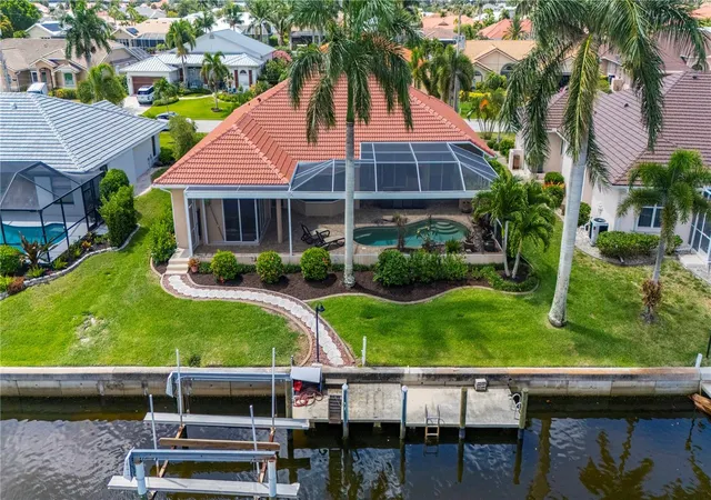 Homes for sale in Punta Gorda, FL | 1020 Via Formia, Punta Gorda, FL 33950 | MLS# C7526465