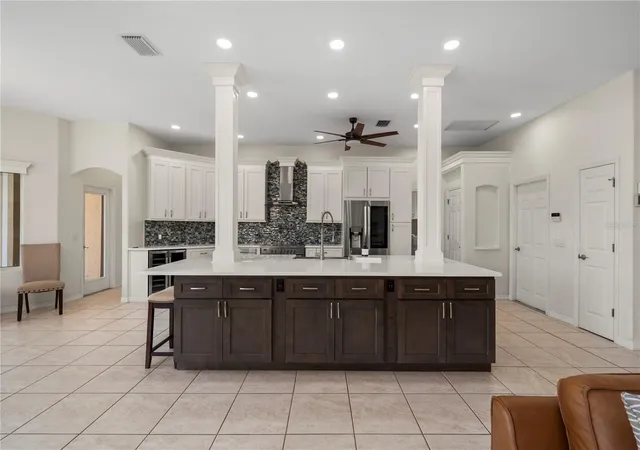 Homes for sale in Punta Gorda, FL | 1020 Via Formia, Punta Gorda, FL 33950 | MLS# C7526465
