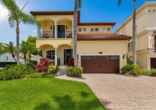 Homes for sale in Tampa, FL | 107 Bermuda Ave, Tampa, FL 33606 | MLS# TB8511348
