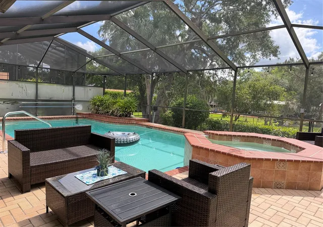 Photo 3 of Single family home for sale at 11878 W Riverhaven Dr, Homosassa, FL 34448 | MLS# W7886007 | Listing updated on 2026-09-22