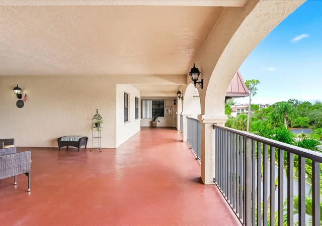 4th image of 23465 Harborview Rd #235, Punta Gorda, FL 33980 | MLS# C7526473
