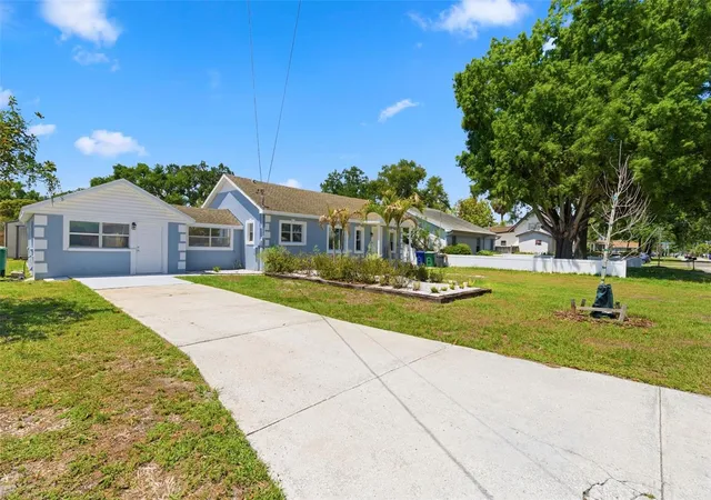 Homes for sale in Tampa, FL | 3144 W Cordelia St, Tampa, FL 33607 | MLS# TB8511395