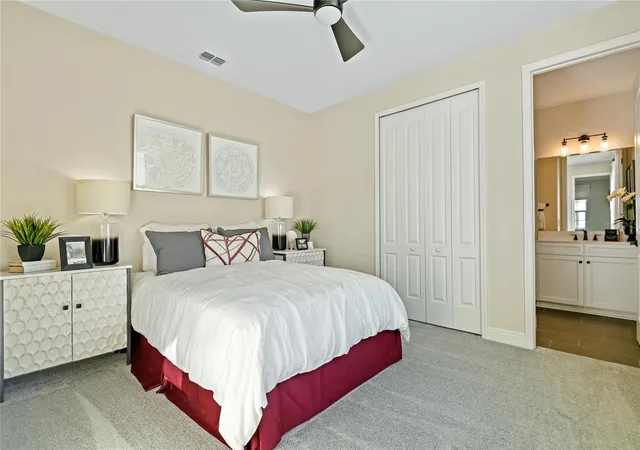 3rd image of 5110 Kinsley Dr, Winter Haven, FL 33884 | MLS# S5150452