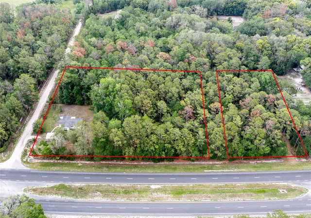 3rd image of 16913 Ne 77Th Ln, Hawthorne, FL 32640 | MLS# GC540550