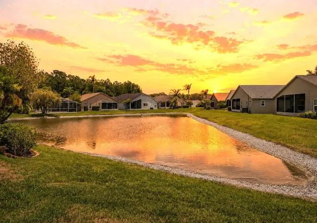 4th image of 1032 Dustan Pl, Trinity, FL 34655 | MLS# W7886008