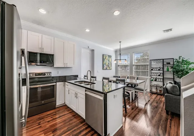 Homes for sale in Tampa, FL | 6921 Interbay Blvd #8, Tampa, FL 33616 | MLS# TB8511415
