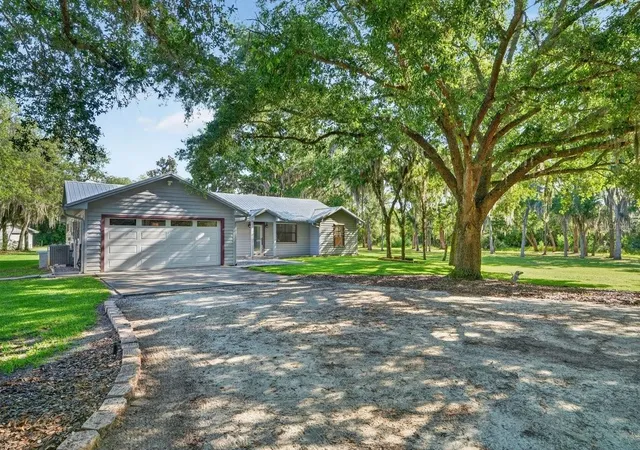 Photo 3 of Single family home for sale at 171 William St, Edgewater, FL 32141 | MLS# NS1088306 | Listing updated on 2026-08-04