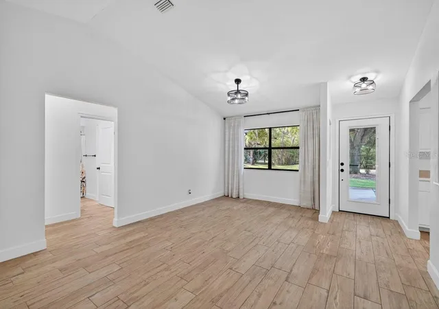 Photo 5 of Single family home for sale at 171 William St, Edgewater, FL 32141 | MLS# NS1088306 | Listing updated on 2026-08-04