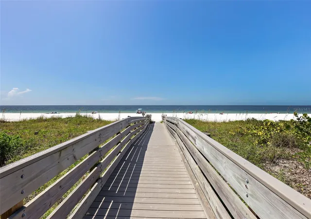 4th image of 16333 Gulf Blvd, REDINGTON BEACH, FL 33708