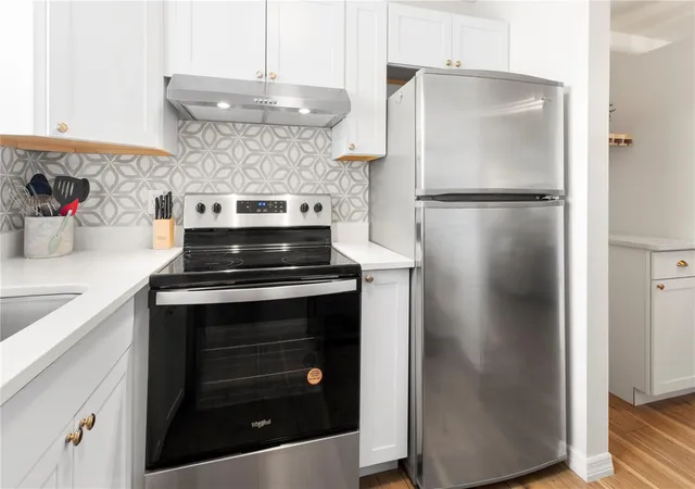 Listing Photo 4 - Condo for sale in building located at 4480 Ironwood Cir, Bradenton, FL 34209 - Unit #309A