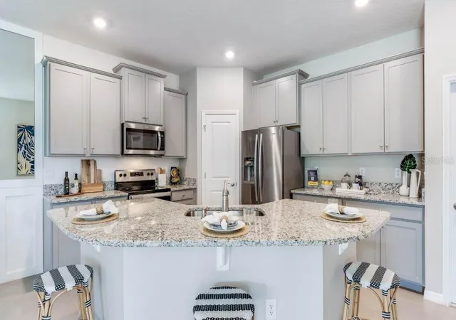 Photo 3 of Sale Pending at 15835 8th Place E, Bradenton, FL 34212 | MLS# A4694595 | Listing updated on 2026-09-23