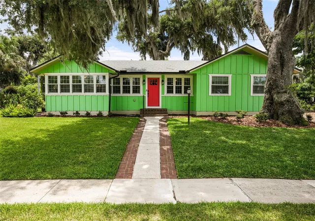 2nd image of 1338 Heim Rd, Mount Dora, FL 32757 | MLS# O6410176