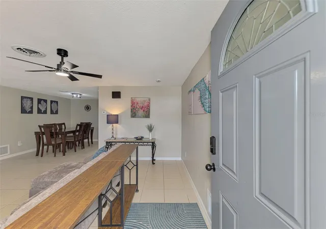 5th image of 361 Falkland Rd, Venice, FL 34293 | MLS# A4694599