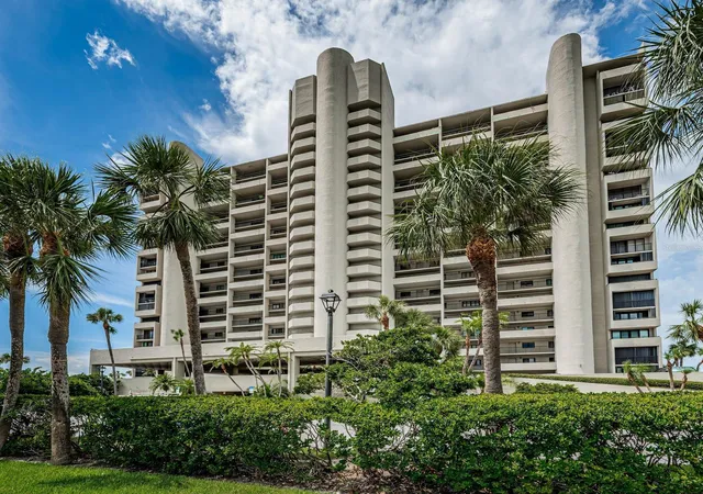 Homes for sale in Clearwater Beach, FL | 1290 Gulf Blvd #2003, Clearwater Beach, FL 33767 | MLS# TB8511448