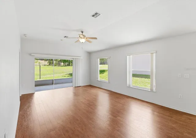 Photo 3 of Single family home for sale at 826 W Cockatiel Loop, Hernando, FL 34442 | MLS# OM725250 | Listing updated on 2026-05-23