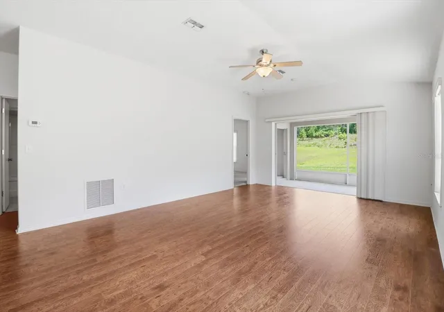 Photo 4 of Single family home for sale at 826 W Cockatiel Loop, Hernando, FL 34442 | MLS# OM725250 | Listing updated on 2026-05-23