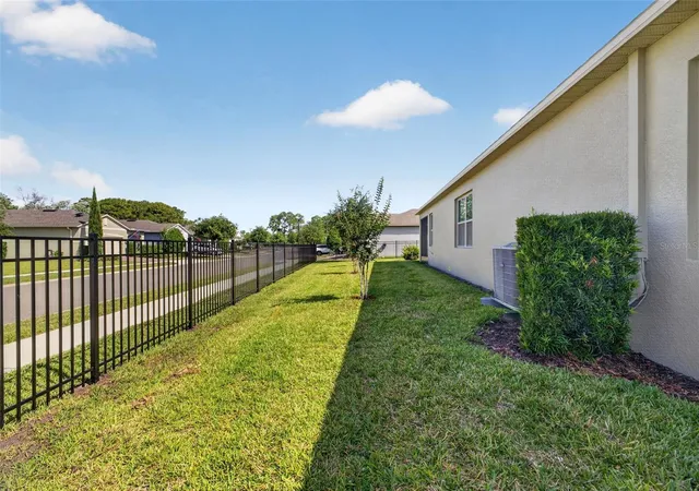 3rd image of 17386 Blazing Star Cir, Clermont, FL 34714 | MLS# G5112773
