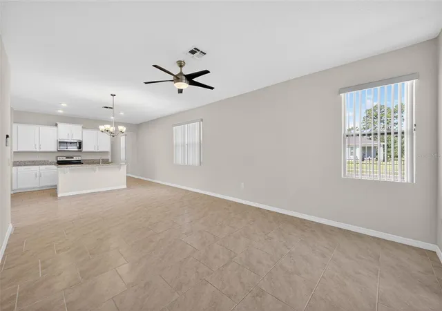 4th image of 17386 Blazing Star Cir, Clermont, FL 34714 | MLS# G5112773