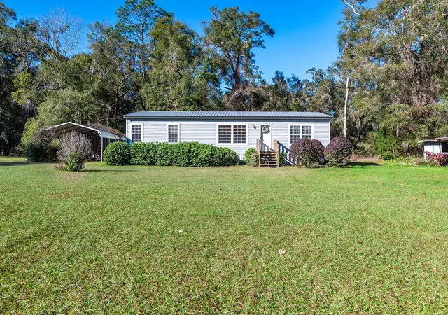 1st image of 21800 Sw 15th Ave, Newberry, FL 32669 | MLS# GC540555
