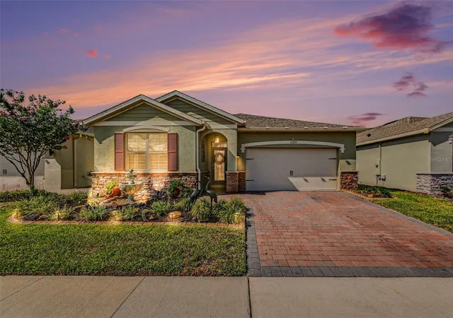Homes for sale in Clermont, FL | 17651 Blazing Star Cir, Clermont, FL 34714 | MLS# TB8511464