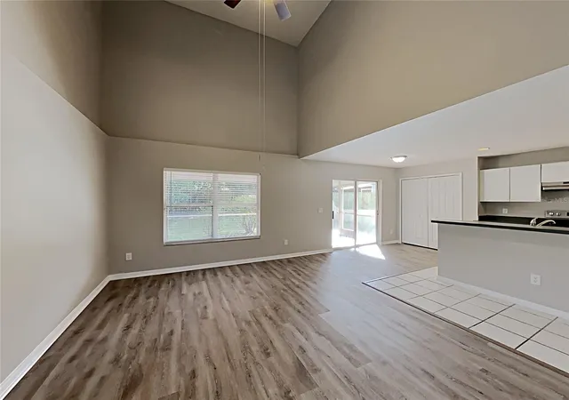 3rd image of 2184 Heathwood Cir, Orlando, FL 32828 | MLS# C7526491