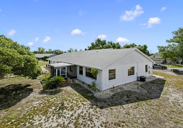 32nd image of 914 Sun Key Ct, Sun City Center, FL 33573 | MLS# O6410227